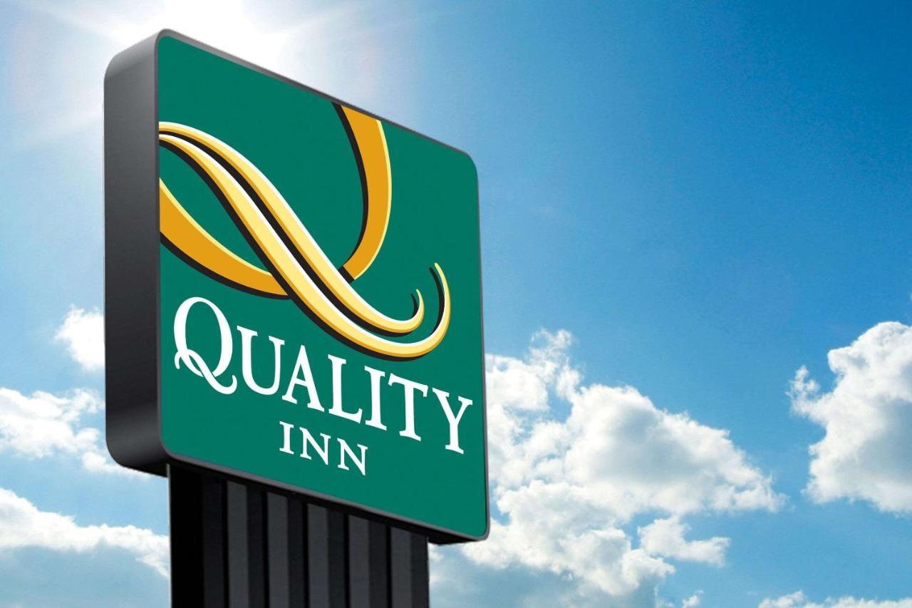 Quality Inn Victorville - Hesperia I-15 Exterior foto